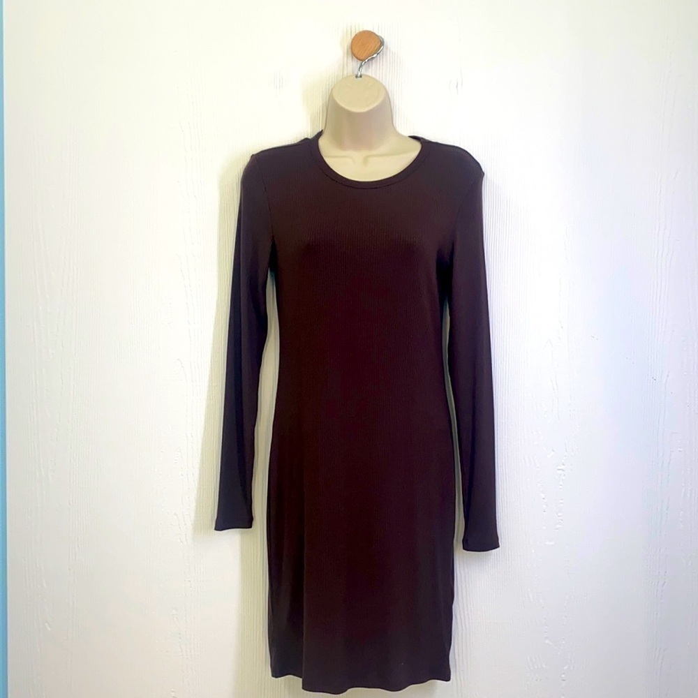 H&M - Brown Ribbed Long Sleeve Midi Dress Size Small